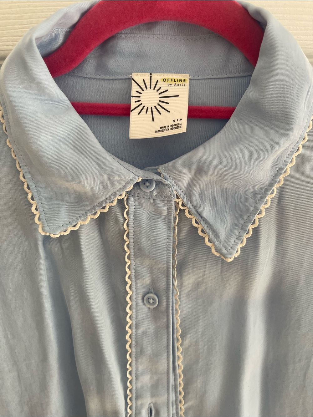 Aerie Offline You’re So Smooth Button Down Shirt - Picture 2 of 8